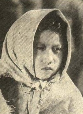 小孤女Little Orphan Girl